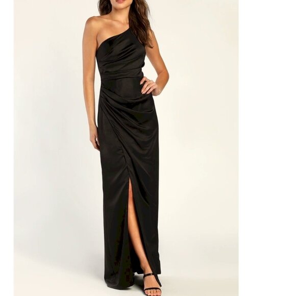 Lulu's Elegant Black One-Shoulder Maxi Dress - Picture 1 of 5